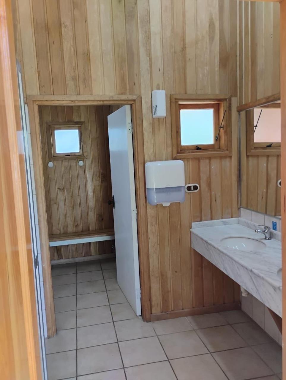 טורס דל פיינה Glamping Rio Serrano - Caja Los Andes מראה חיצוני תמונה