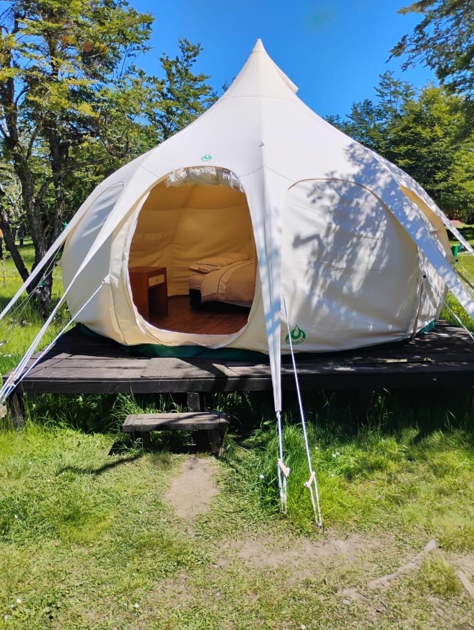 טורס דל פיינה Glamping Rio Serrano - Caja Los Andes מראה חיצוני תמונה